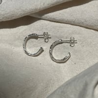 Image 4 of MOLTEN HOOPS