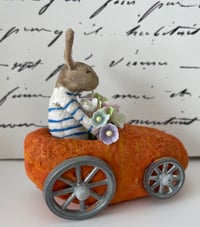 Image 2 of Spun cotton carrot car bunny