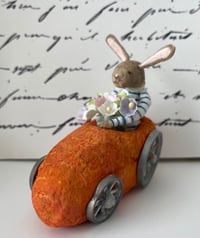 Image 3 of Spun cotton carrot car bunny