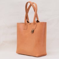 Image 2 of Large Travel Tote in vintage tan