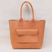 Image 5 of Large Travel Tote in vintage tan