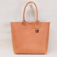 Image 7 of Large Travel Tote in vintage tan