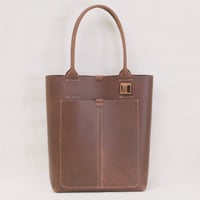 Image 1 of Bag 154 in vintage brown