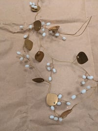 Image 3 of Guirlande de Gui en laiton et perle 