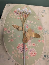 Image 6 of Fleurs de Noël en perle 