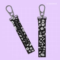 Image 3 of PRE-ORDER || BTS - Monsta X - lanyard | KEYCHAIN