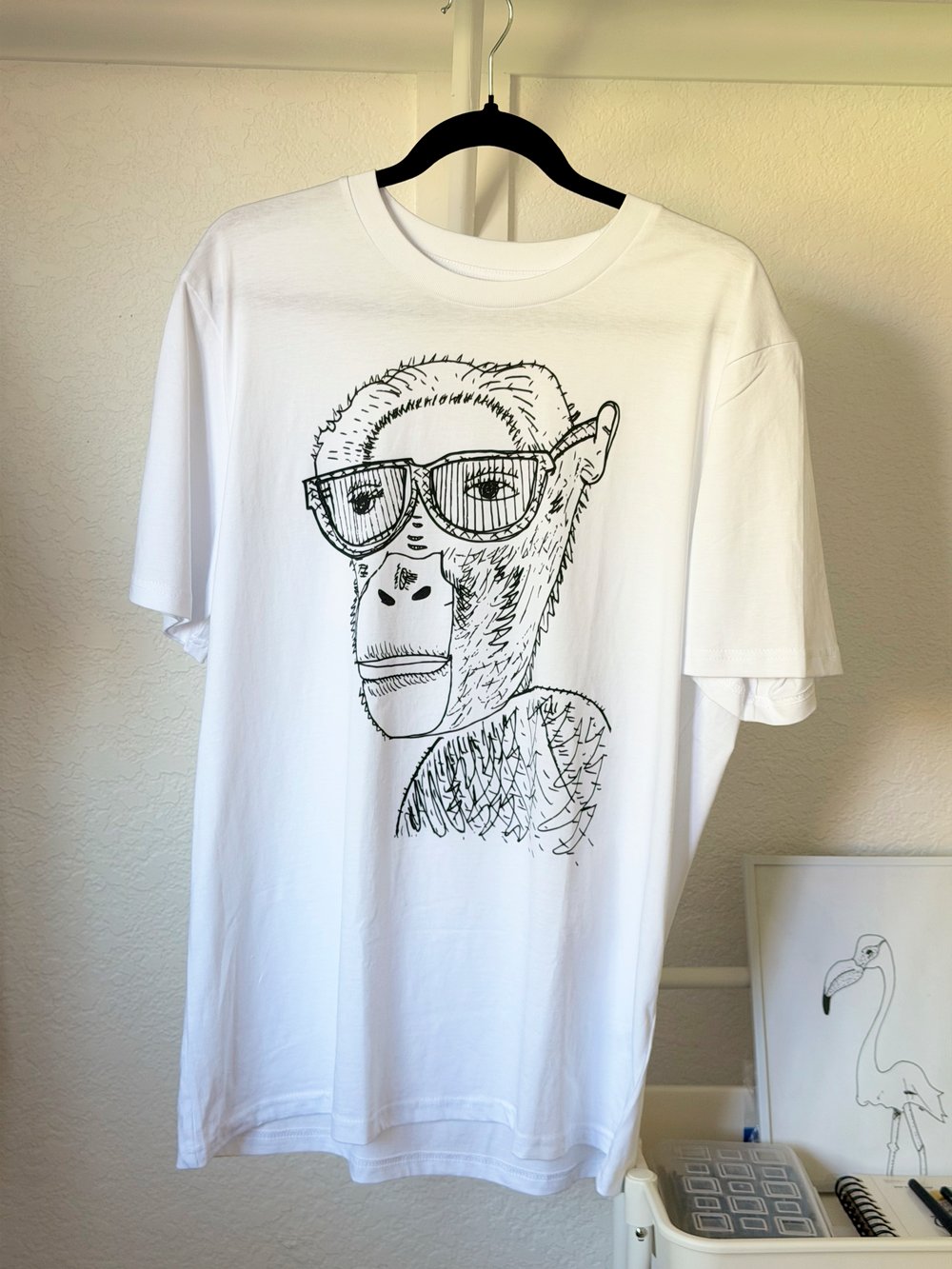 Monkey Wearing Glasses - Unisex organic cotton t-shirt
