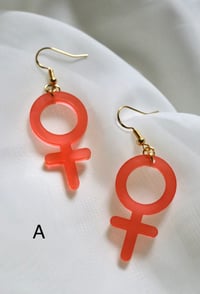 Image 2 of (glow in the dark) venus ohrringe