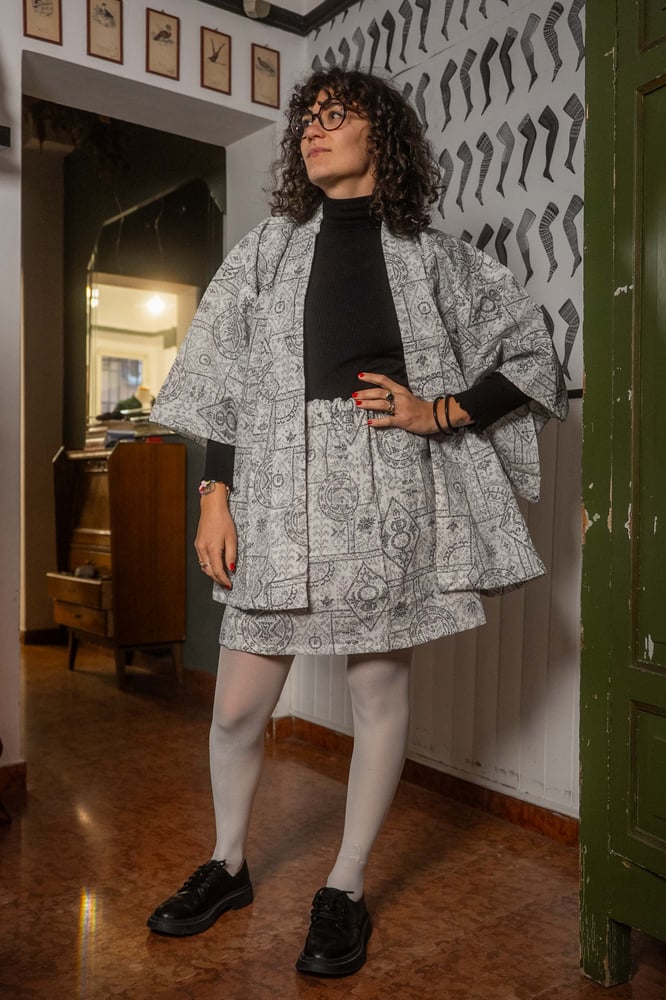 Image of Completo Kimono White