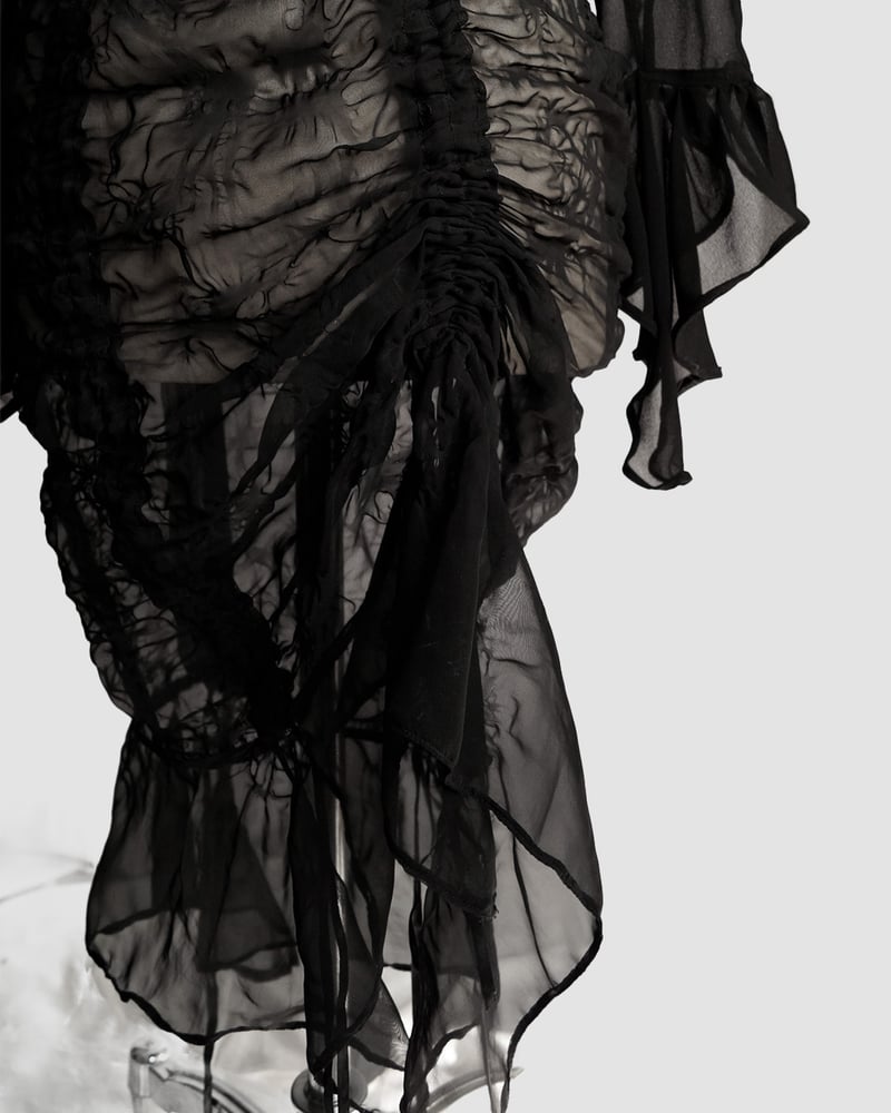 Image of ‘LUDIC‘ tie top and ‘SKELETON‘ skirt 