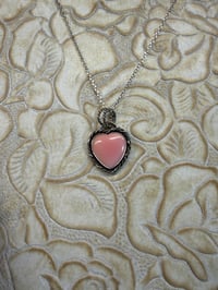 Heart Necklace - Pink Conk