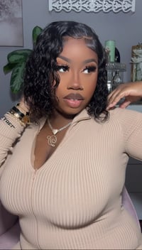 Image 4 of Loose Wave 5x5 Closure Bob Wig in 10inch