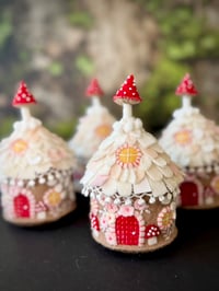 Image 2 of Frost Fairy Cottage 