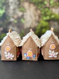 Image 7 of Frosty Gingerbread Cottage Pincushion