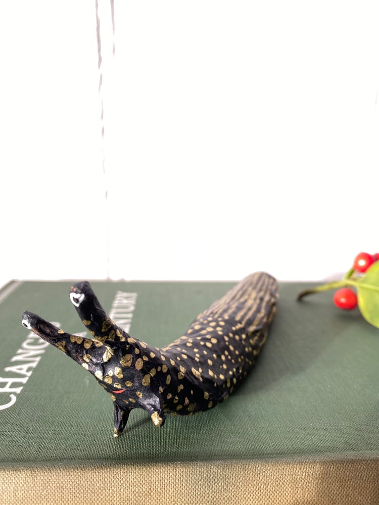 Image of Lucky slug 5