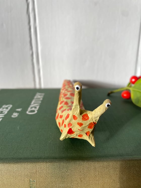 Image of Lucky slug 7