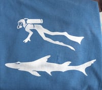 Image 2 of Size XL mens Scuba diver and dogfish Tee