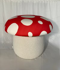 Mushroom storage ottoman 