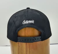 Image 3 of 5 Panel Snap Back CALIFORNIA 