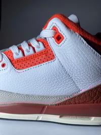 Image 5 of Air Jordan retro 3 SE 