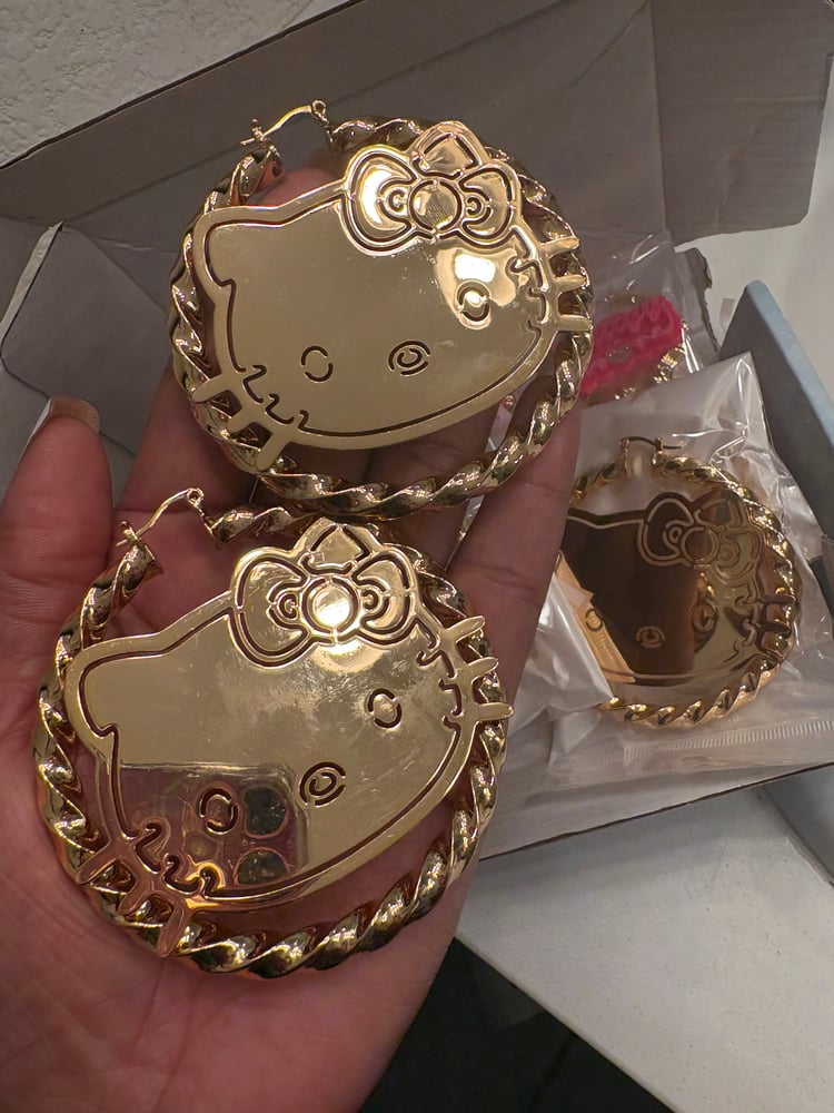 Image of Hello Kitty Hoops