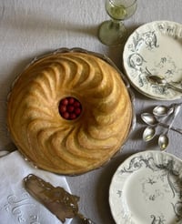 Image 1 of Gâteau factice papier mâché 1