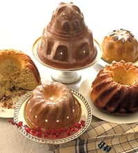 Image 1 of Kouglof « etoilé » factice papier maché