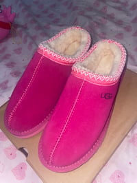Image 4 of $50 Ugg vendor