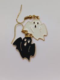 Image 1 of spooky Halloween earrings jewelry for Halloween
