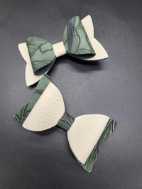 Image 1 of Embossed Dark Green Hair Bows: Faux Leather Cream Set