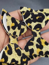Image 4 of Leopard suede & glitter faux leather glitter 2pc hair bow set