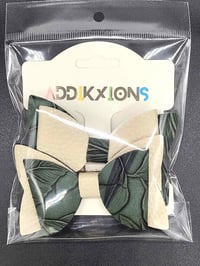 Image 7 of Embossed Dark Green Hair Bows: Faux Leather Cream Set