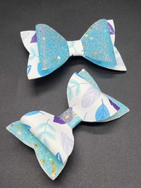 Image 1 of Faux leather glitter jelly 2pc Hairbow set