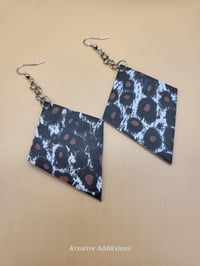 Image 3 of Handcrafted faux leather Diamond-shaped Leopard Print Earrings