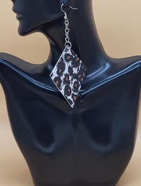 Image 5 of Handcrafted faux leather Diamond-shaped Leopard Print Earrings