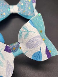 Image 8 of Faux leather glitter jelly 2pc Hairbow set