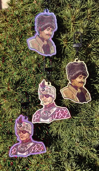 Image 4 of 1670 stickers/keychains