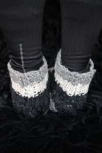 Image 4 of SHORT WOOL KNITWEAR SOCKS | SNOWFLAKE