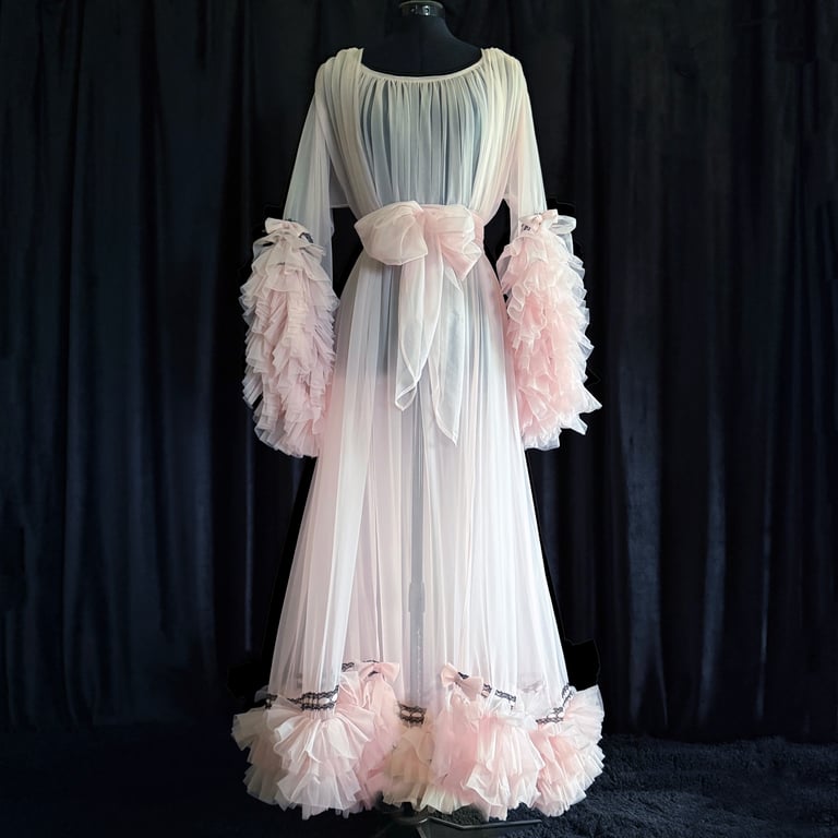 Full-Length Baby Doll nightie & robe set! Available in both Black and Light Pink PRE-ORDER