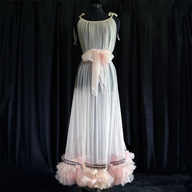 Full-Length Baby Doll nightie & robe set! Available in both Black and Light Pink PRE-ORDER Image 3