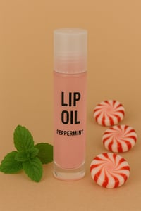 Image 2 of Moisturizing Lip Oil 10ml