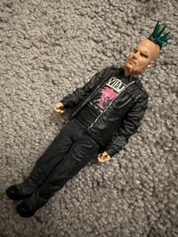 Image 4 of Virus "Group Therapy" Figure 2004