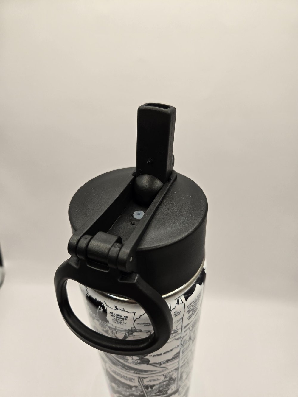 Image of Soulful Skeleton Vibes | Anime-Inspired Manga Panel Water Bottle