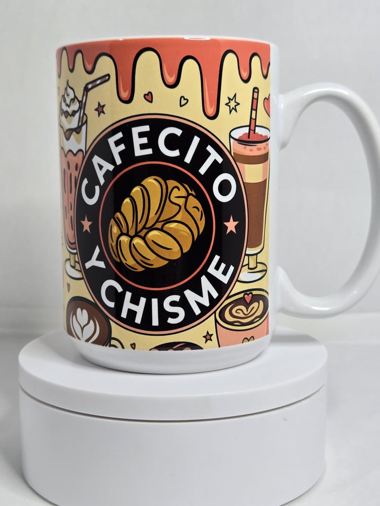 Image of 15 OZ "Cafecito y Chisme" coffee mug