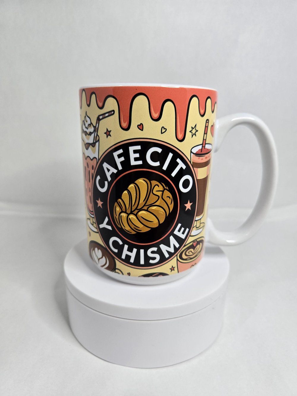 Image of 15 OZ "Cafecito y Chisme" coffee mug