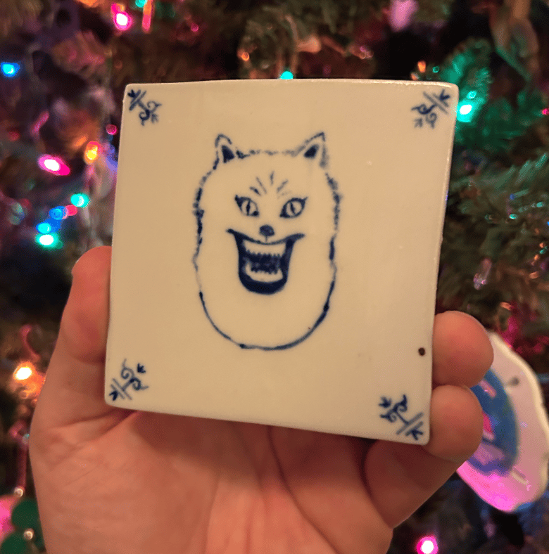 Image of Hangable Porcelain Delft Tile - HAUSU CAT