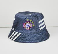 Image 1 of Bayern Munich Bucket Hat [#1]