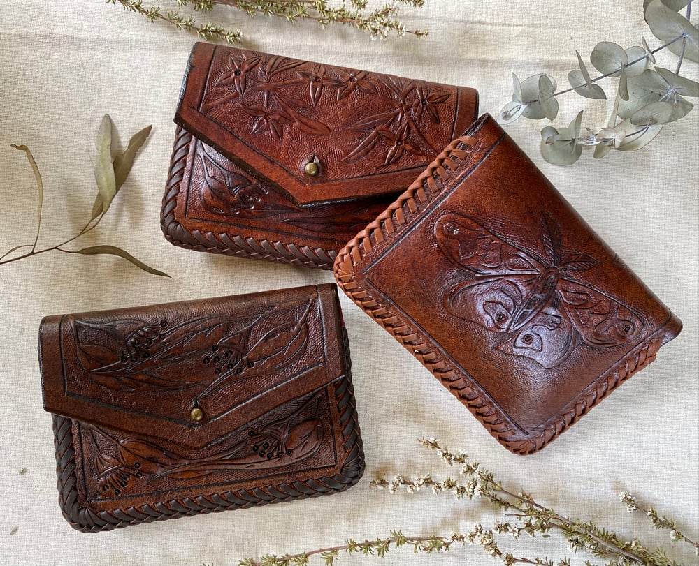 Image of Pouch wallet~ Eucalyptus and Kookaburra 