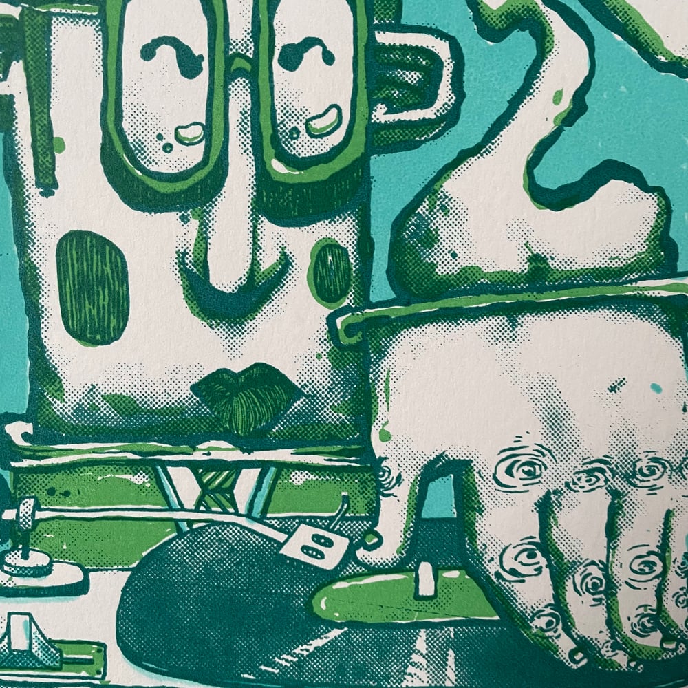 All this scratching is making me itch