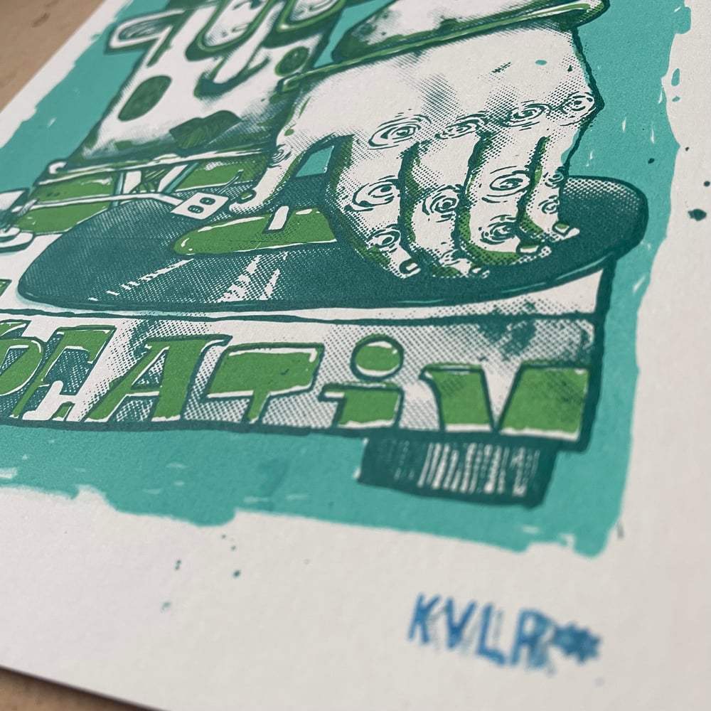 All this scratching is making me itch